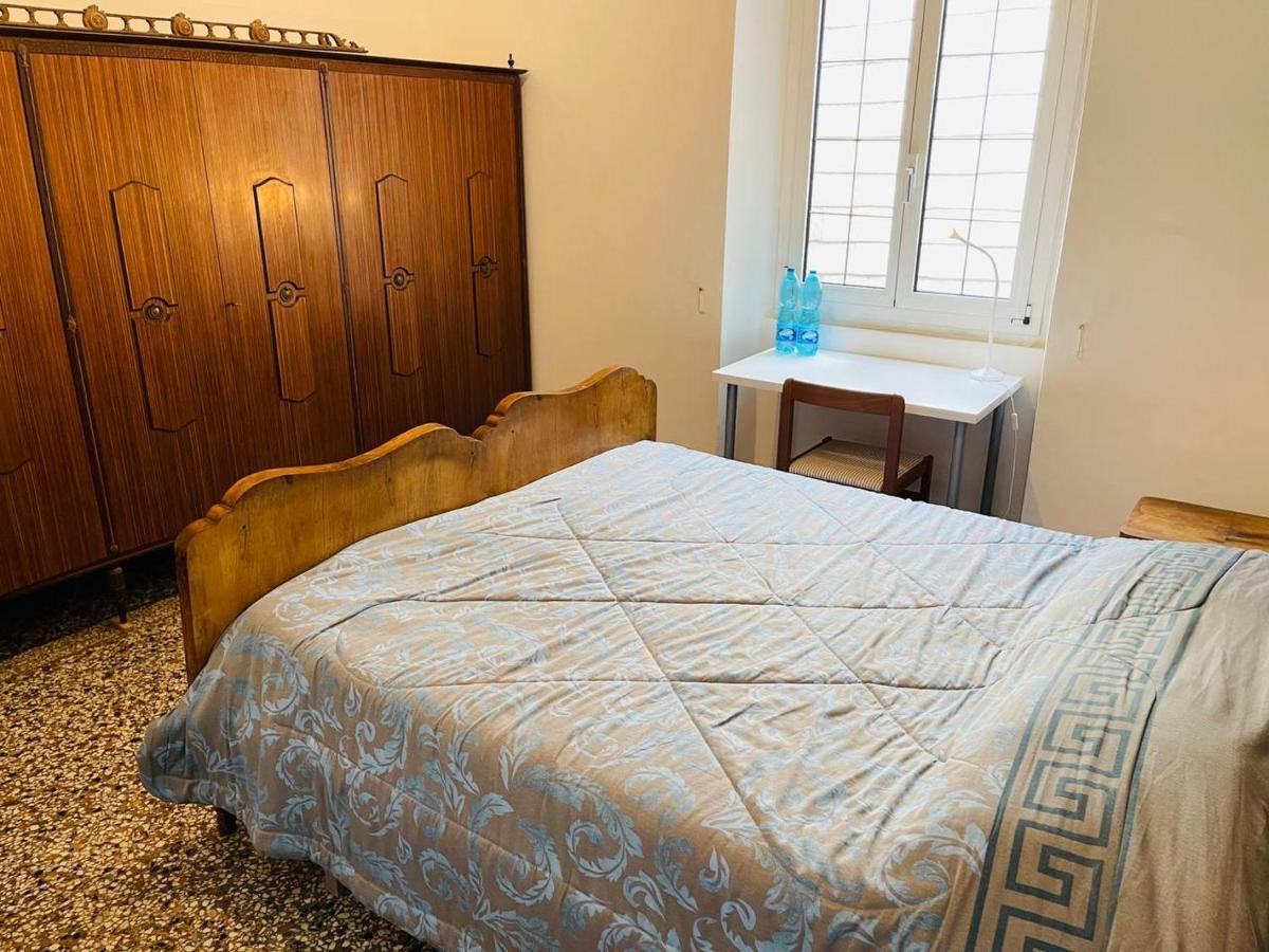 Bed and Breakfast Mh Genova Exterior foto